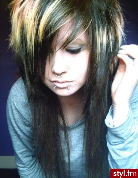 EMO Alternatywne Średnie Fryzury