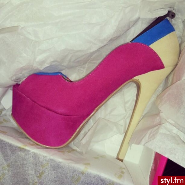 Szpilki Buty Moda