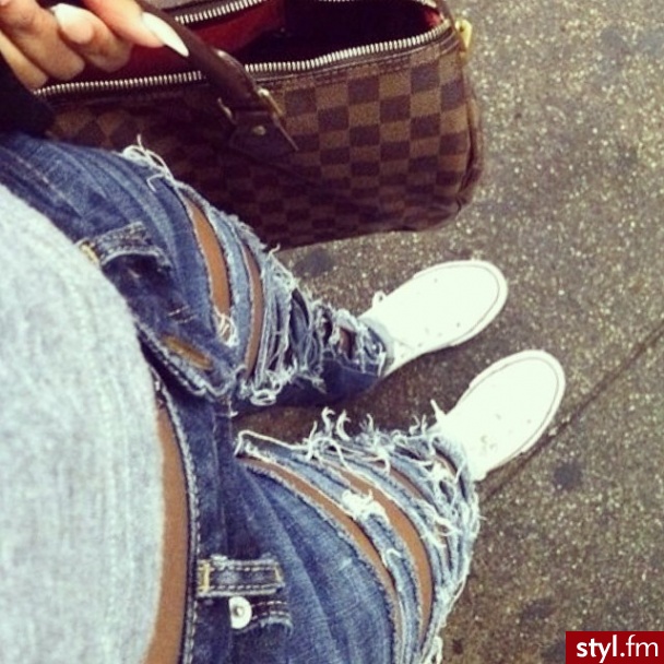 Jeansy Spodnie Moda