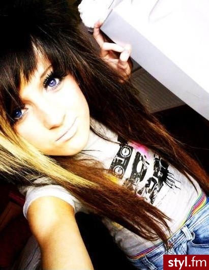 EMO Alternatywne Średnie Fryzury