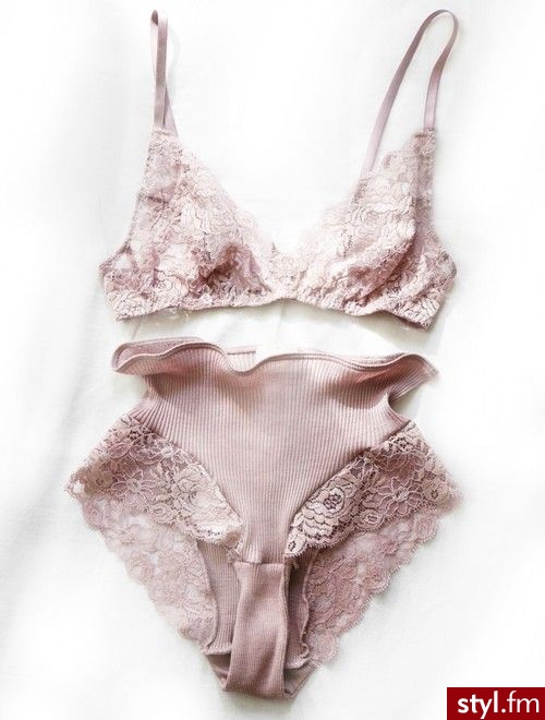 Komplety Bielizna Moda