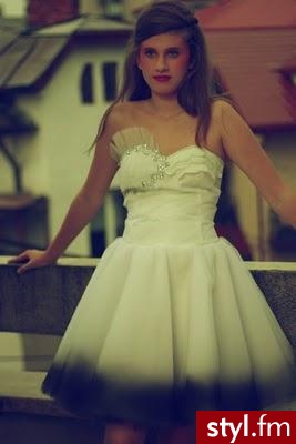 Sukienki Moda