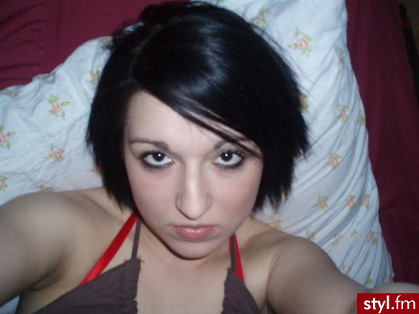 ;P - EMO Alternatywne Średnie Fryzury