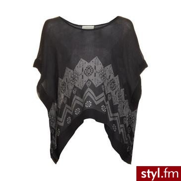Poncza Okrycia Moda