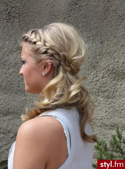 idealna na każdą okazję - Blond Upięcie Kręcone Wieczorowe Średnie Fryzury