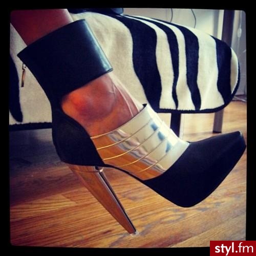 Pozostałe Buty Moda