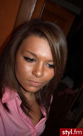 Średnie Fryzury