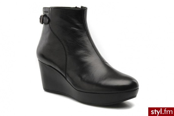 Vagabond PÓŁBUTY I BOTKI YOWLA 3418 001 BY VAGABOND (Czarny) - Botki Buty Moda