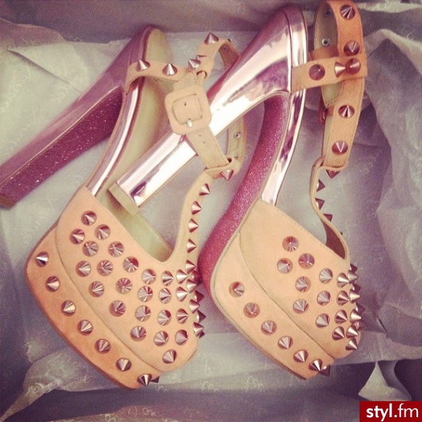 Sandały Buty Moda