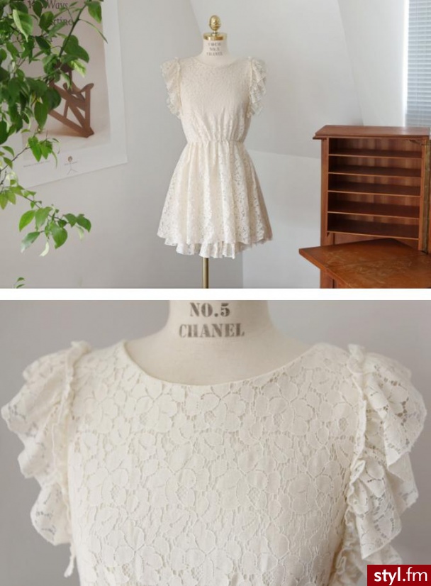 Sukienki Moda