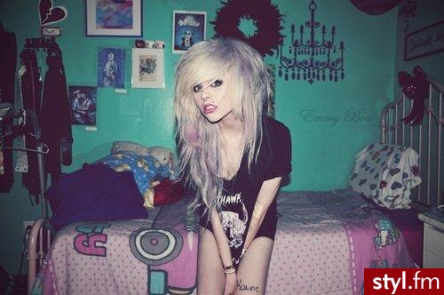 Blond EMO Alternatywne Długie Fryzury
