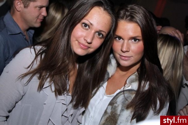 Średnie Fryzury