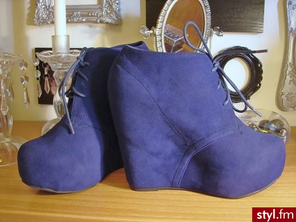 Pozostałe Buty Moda