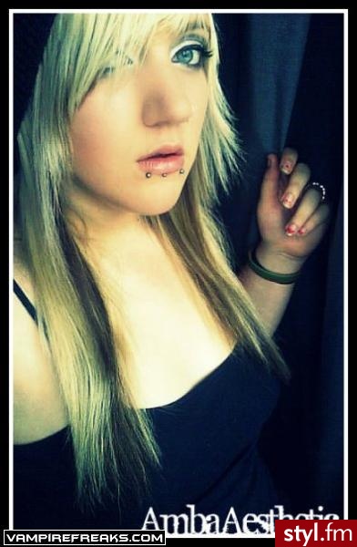 EMO Alternatywne Średnie Fryzury