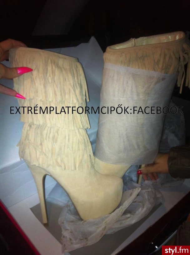 Kozaki Buty Moda