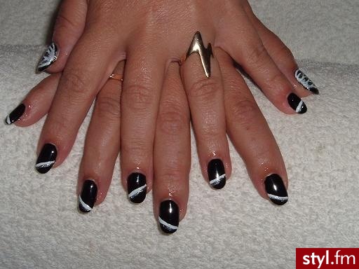 Autor: Cali_neczka black1. Autor: <b>Cali_neczka</b><br /> - Paznokcie