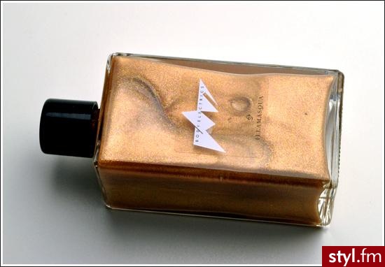 Bronzer i Rozświetlacz do ciała - Misz-masz