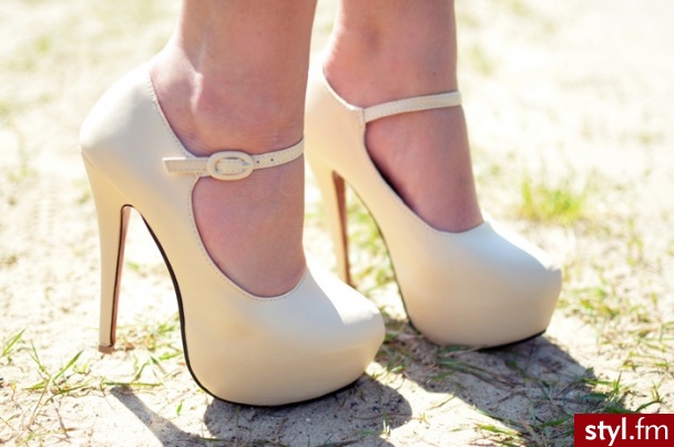 Szpilki Buty Moda