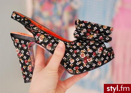 Pozostałe Buty Moda