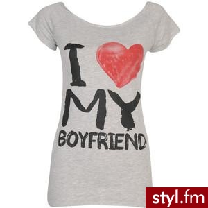 Fishbone Back Boyfriend Tee - Forever21 - Polyvore. Pobrano ze strony: http://www.polyvore.com/fishbone_back_boyfriend_tee/thing?id=15326867 - Pozostałe Ciuchy Moda