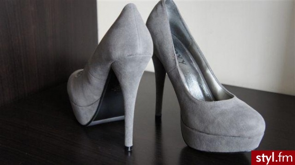 Szpilki Buty Moda