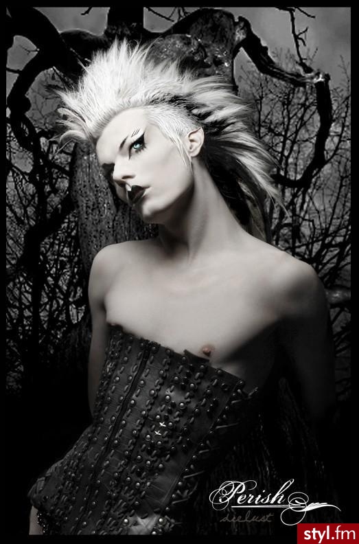 .................. - Punk Rock Alternatywne Średnie Fryzury