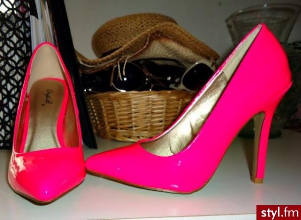 Szpilki Buty Moda