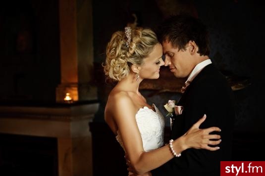 Blond Rozpuszczone Kręcone Ślubne Długie Fryzury
