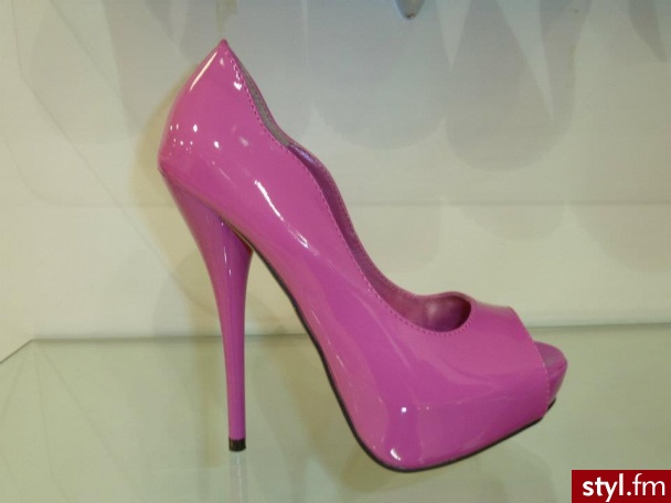 Szpilki Buty Moda