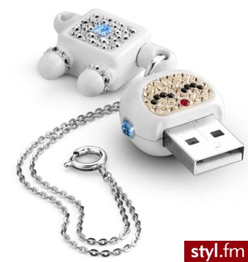Pen drive. Pen drive od swarovskeigo - Gadżety Inne Moda