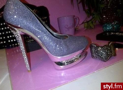 Szpilki Buty Moda