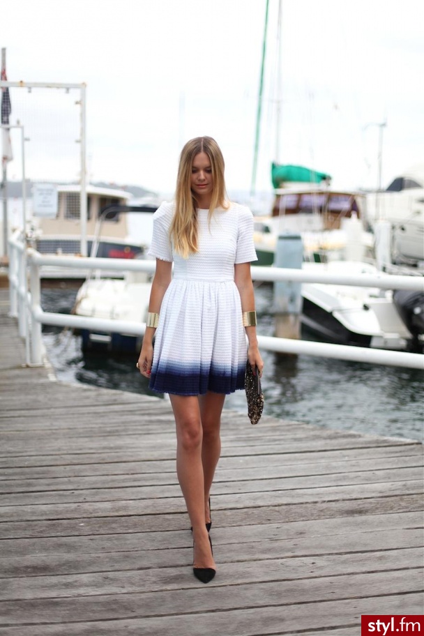 Sukienki Moda
