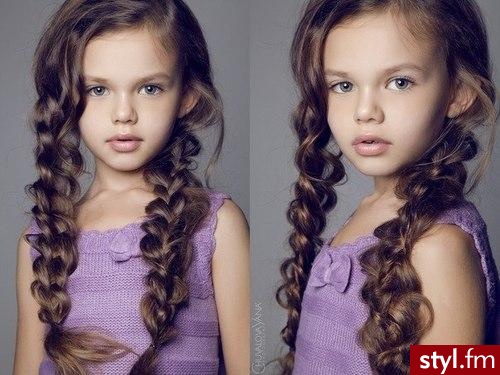 Brązowe Warkocze Proste Na co dzień Długie Fryzury