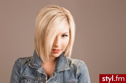 Blond Rozpuszczone Proste z grzywką Na co dzień Krótkie Fryzury