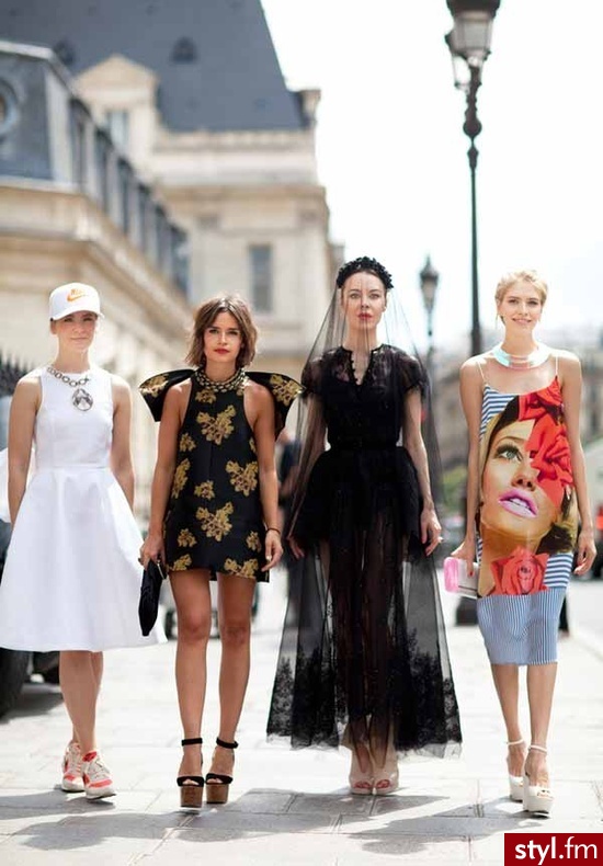 The Russian fashion girls strike again with four game-changing looks - Pozostałe Sukienki Moda
