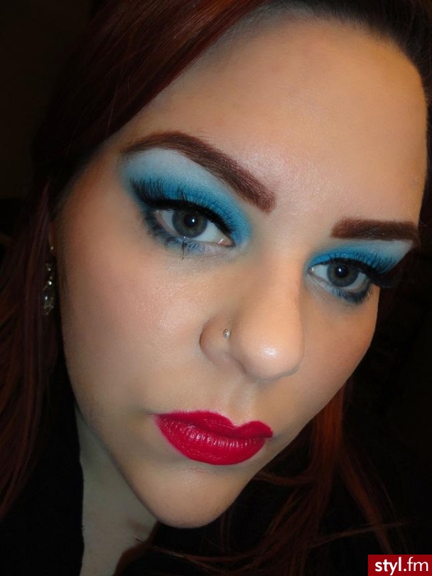 makijaż. Eyes
Costal Scents 88 Matte Pallette
NARS- Tropic

Lips
Liner- Sephora Brand Waterproof- Rasberry
Lipstick- Sephora Brand- R10 - Makijaże