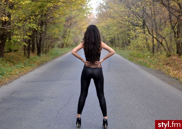 Leginsy Spodnie Moda