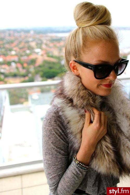 Blond Kok Proste Na co dzień Średnie Fryzury