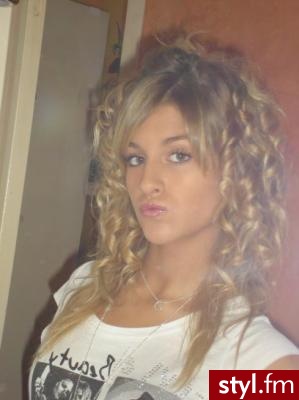 Blond Rozpuszczone Kręcone Na co dzień Długie Fryzury