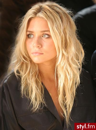 Ashley Olsen - Długie Fryzury