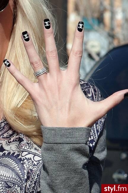 Manicure - Paznokcie