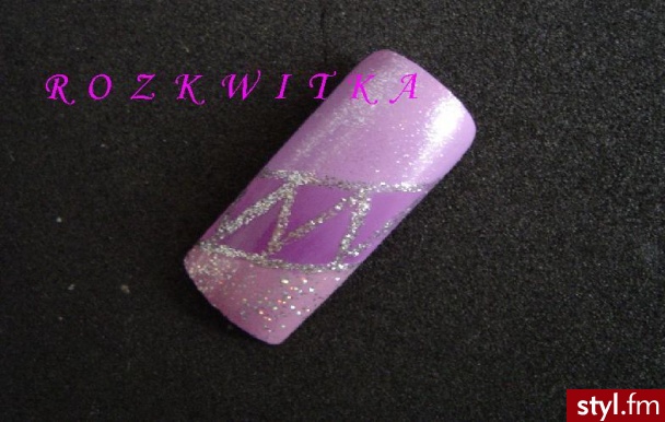 Autor: rozkwitka fiolecik :D. Autor: <b>rozkwitka</b><br /> - Paznokcie
