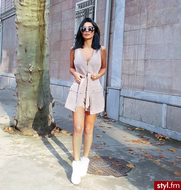 Kombinezony Spodnie Moda