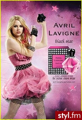 Avril- Black Star ;)). Sukienka śliczna..
ale my czekamy na perfumy :)) - Pozostałe Ciuchy Moda