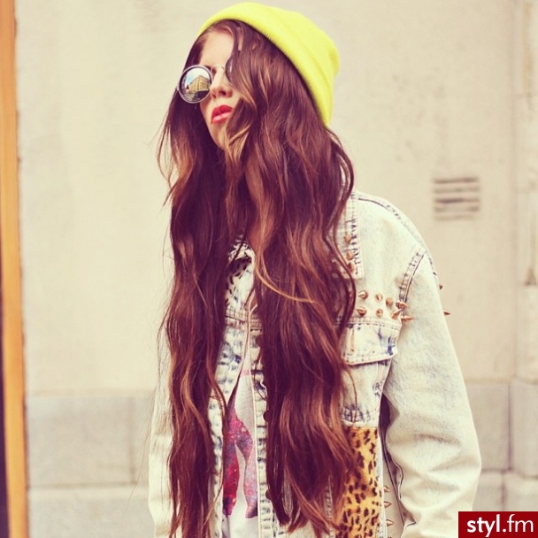 Rozpuszczone Kręcone Na co dzień Długie Fryzury