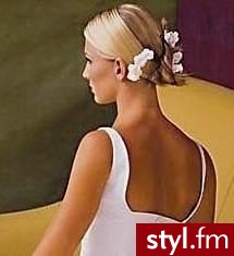 fryzury na ślub. Fryzury ślubne, wieczorowe. fryzury na ślub - Internetowy Katalog Fryzur IKF.com.pl, propozycje fryzur na każdą okazję np. fryzury online - Ślubne Średnie Fryzury