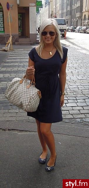 Średnie Fryzury