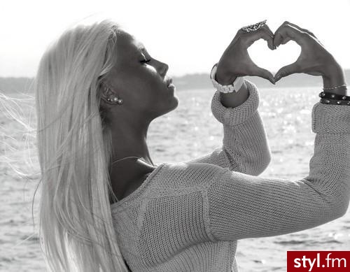 Blond Rozpuszczone Proste Na co dzień Średnie Fryzury