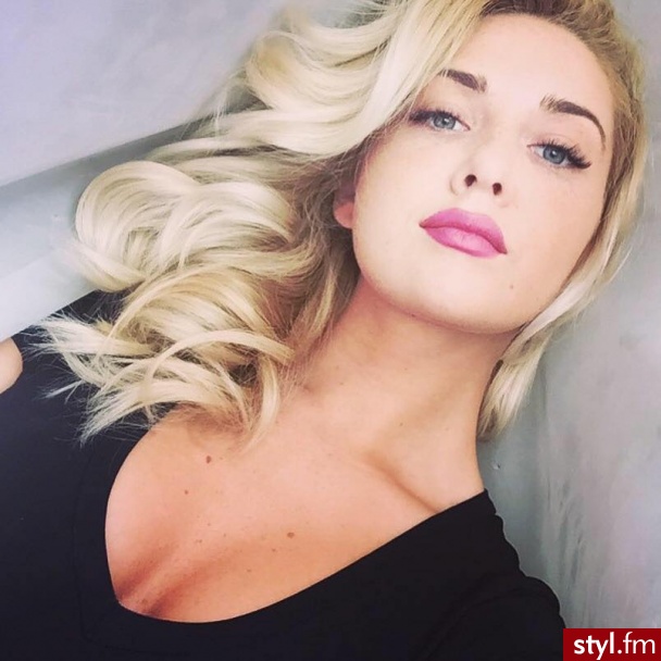 Blond Rozpuszczone Kręcone Na co dzień Długie Fryzury