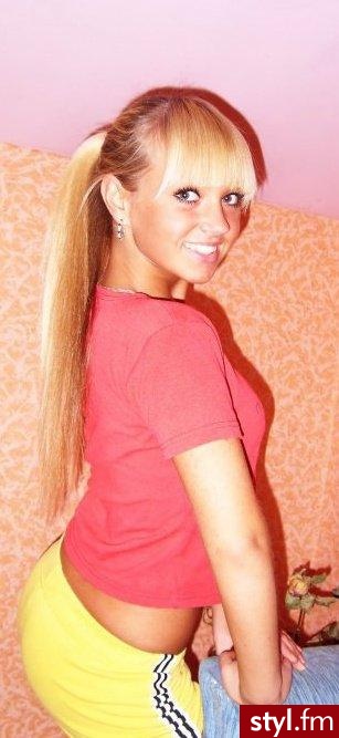 Średnie Fryzury